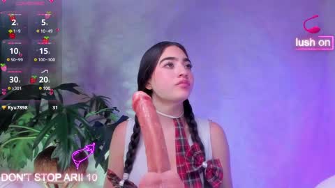 Snapshot of arii_vega chatting on February 5, 3:55 am ARII VEGA online show from February 5, 3:55 am