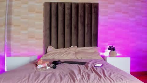 Ariadna  online show from October 11, 12:59 am