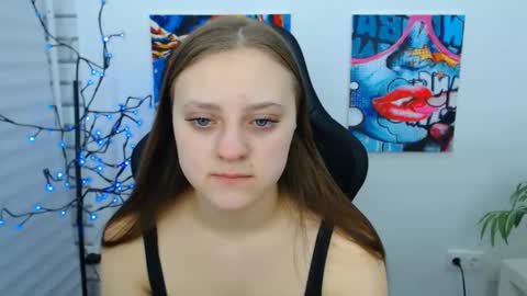 arinabelle online show from December 1, 12:04 am