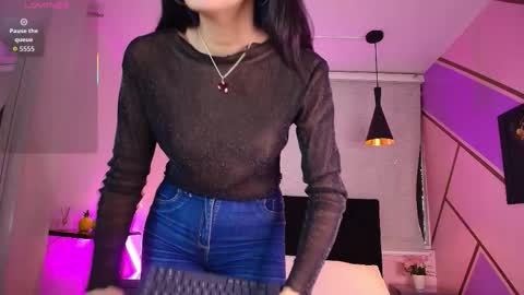 Aris Suarez online show from March 21, 3:28 pm