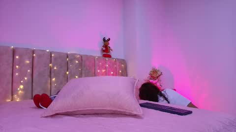 Arleth  online show from December 2, 3:08 am