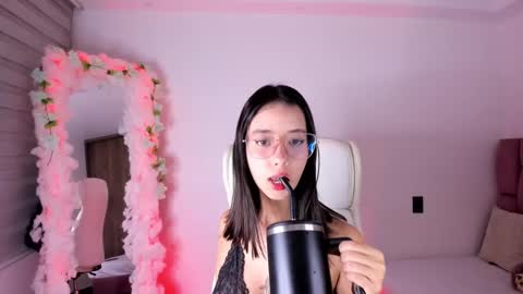 Lia Rose online show from February 28, 1:58 am