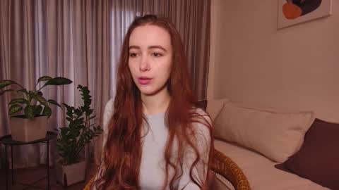 Snapshot of artexcite_ chatting on October 21, 10:41 am Lina online show from October 21, 10:41 am