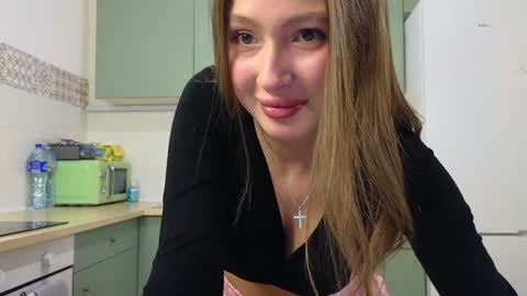 Lily  study break from December 4 to January 18 online show from December 8, 1:25 pm