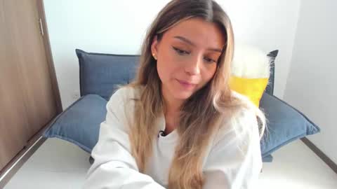 Zahaara online show from January 14, 9:42 pm