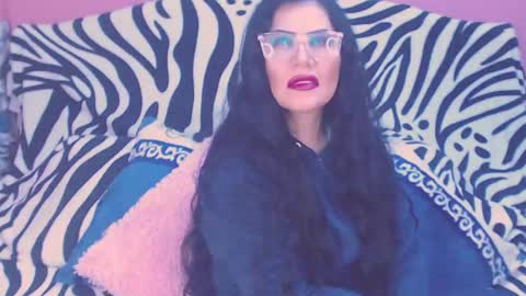 Ary online show from October 31, 3:30 am