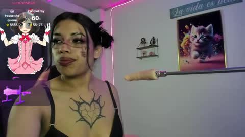 aryahmoonn online show from May 14, 5:35 am