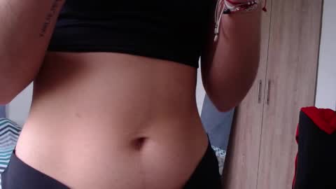 Snapshot of arygreey7 chatting on February 22, 8:15 pm ximena online show from February 22, 8:15 pm