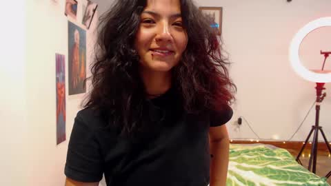 Saray online show from April 10, 1:00 am