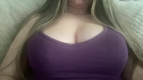 ashley0069xx online show from March 8, 11:36 am