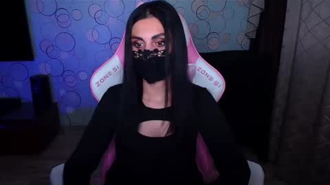   Yasmina   online show from November 22, 7:22 am