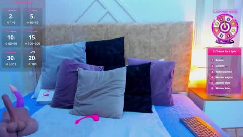 ashley online show from December 4, 4:08 pm