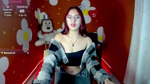 Ashley online show from June 17, 8:10 pm