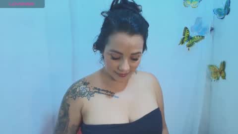 ashley_joyx_ online show from May 27, 3:25 am