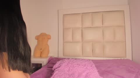 ashley_js online show from September 9, 2:17 pm