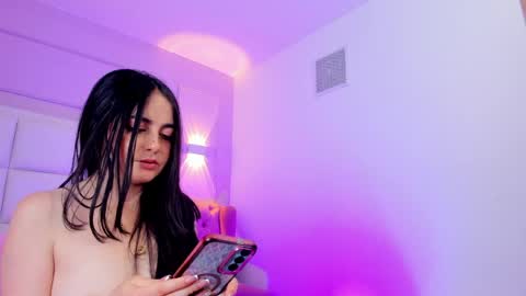 ashley_petit online show from June 2, 6:31 pm