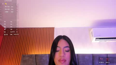 Sara Smith online show from September 10, 9:04 pm