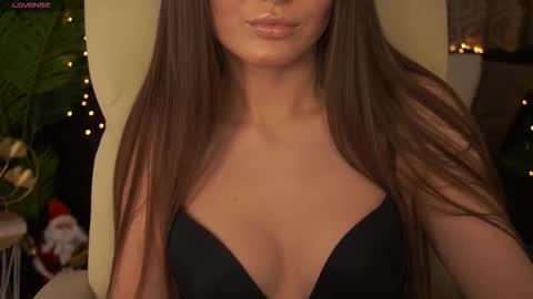 ashleybaee online show from January 15, 1:50 pm