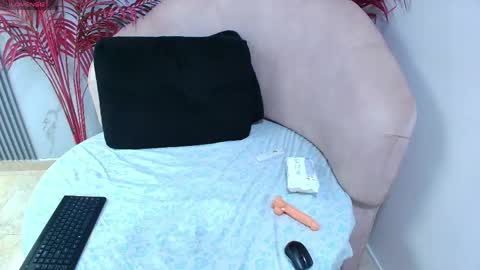 Ashley Blake online show from April 16, 8:41 pm