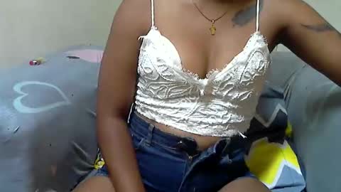 ashleyqueen X online show from November 11, 9:34 pm