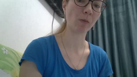 Ashley online show from February 24, 9:19 am