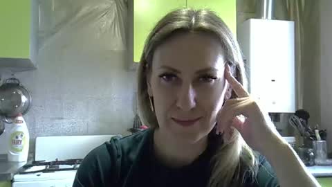 AshleyXHoney online show from April 10, 8:31 am