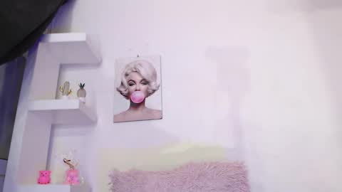 Snapshot of ashlyvesneva chatting on March 4, 7:11 pm  Ashly online show from March 4, 7:11 pm