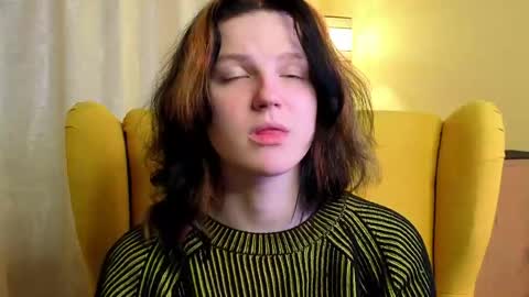 Kristine online show from April 12, 9:28 pm