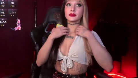 Mila online show from February 9, 8:22 am