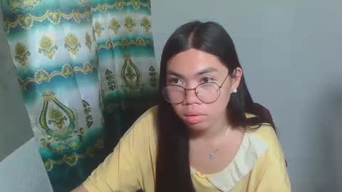 Rhean online show from February 22, 3:45 am