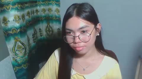 Rhean online show from February 21, 5:42 pm