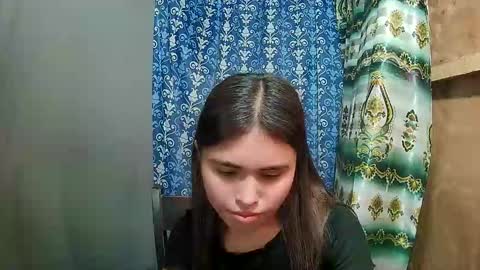 Sofia online show from April 24, 12:30 pm