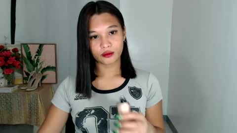 Yan online show from June 18, 7:43 am