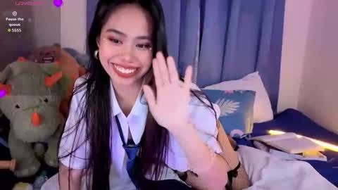 candy online show from November 7, 9:48 am