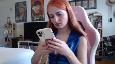 Alice online show from June 25, 8:43 pm