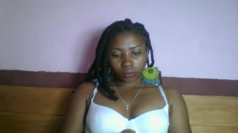 asmiraa online show from April 18, 6:54 pm