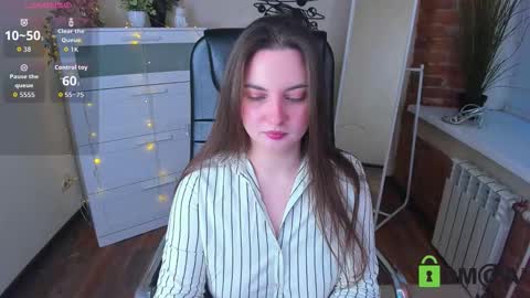 Snapshot of astarte_aste chatting on October 15, 2:41 pm astarte_aste online show from October 15, 2:41 pm