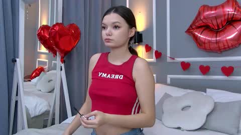 Aster Quinn online show from March 4, 12:34 pm