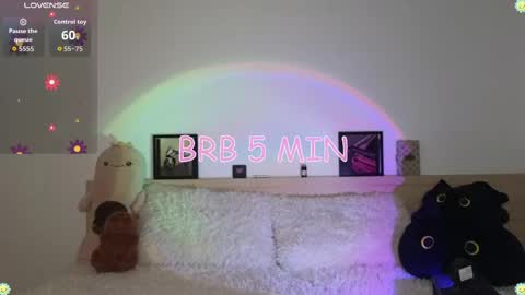 Maya online show from April 15, 9:37 pm