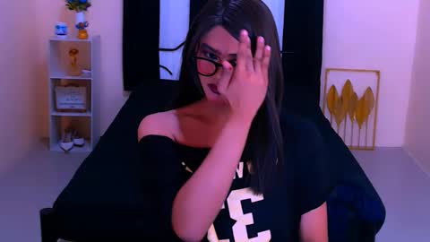 MARCUS FOLLOW ME online show from October 26, 7:20 pm