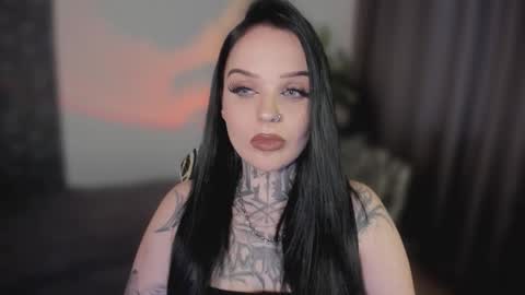 online every day between 10am-23pm online show from September 20, 12:25 pm