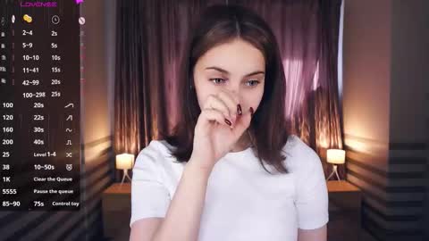 Jolyn online show from October 3, 6:29 am