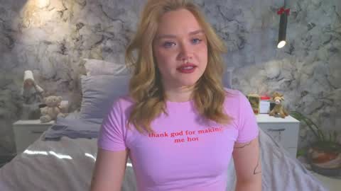 Kate online show from March 31, 1:49 am