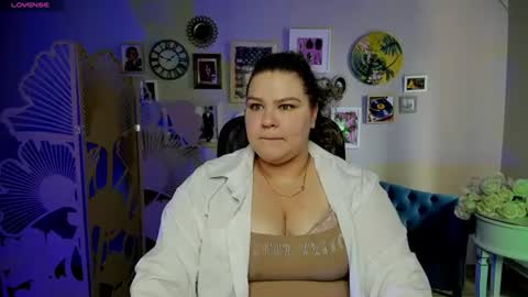 aurora_nightshade online show from June 15, 5:18 am