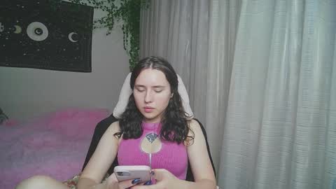 Aurora online show from September 11, 12:05 pm