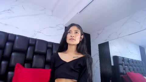 Aurora online show from February 21, 6:36 am