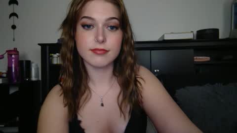 Snapshot of auroralightz1 chatting on October 29, 1:21 am auroralightz1 online show from October 29, 1:21 am