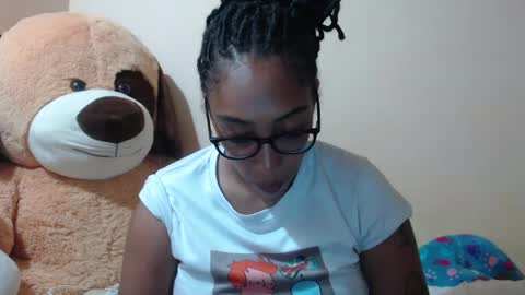 Snapshot of ava_f0xy chatting on February 22, 2:50 am Ava Jordana online show from February 22, 2:50 am