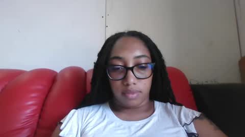 Snapshot of ava_f0xy chatting on February 17, 9:00 pm Ava Jordana online show from February 17, 9:00 pm