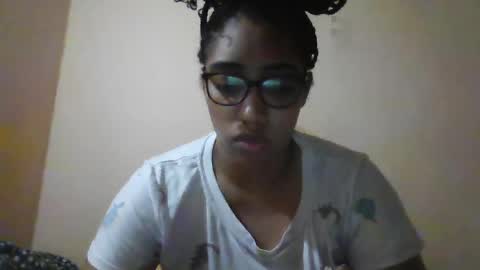 Snapshot of ava_f0xy chatting on January 1, 2:19 am Ava Jordana online show from January 1, 2:19 am